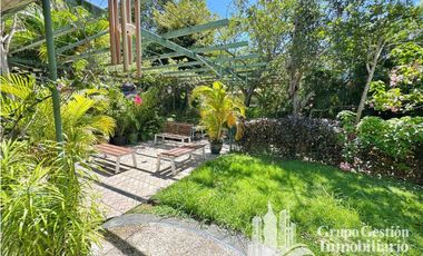 VENTA CASA CON EN CLAYTON BALBOA ANCON 3rec CV