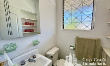 VENTA CASA CON EN CLAYTON BALBOA ANCON 3rec CV
