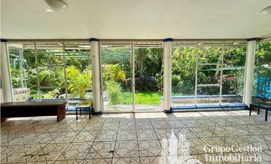 VENTA CASA CON EN CLAYTON BALBOA ANCON 3rec CV