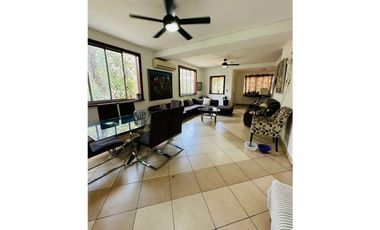 VENTA CASA CON EN CLAYTON BALBOA ANCON 3rec CV