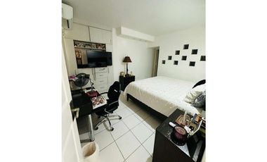 VENTA CASA CON EN CLAYTON BALBOA ANCON 3rec CV