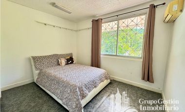 VENTA CASA CON EN CLAYTON BALBOA ANCON 3rec CV