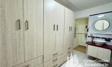 VENTA CASA CON EN CLAYTON BALBOA ANCON 3rec CV