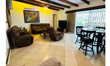 BALBOA / ANCON / 495 M2 / 5 HABITACION / TERRAZA / BODEGA / 4 PARKING