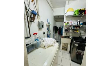 BALBOA / ANCON / 495 M2 / 5 HABITACION / TERRAZA / BODEGA / 4 PARKING