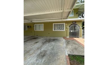 BALBOA / ANCON / 495 M2 / 5 HABITACION / TERRAZA / BODEGA / 4 PARKING