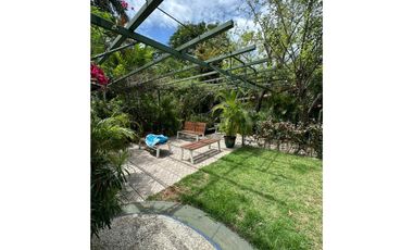BALBOA / ANCON / 495 M2 / 5 HABITACION / TERRAZA / BODEGA / 4 PARKING