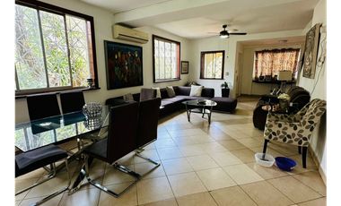 BALBOA / ANCON / 495 M2 / 5 HABITACION / TERRAZA / BODEGA / 4 PARKING