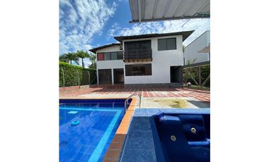 VENTA CASA EN CONJUNTO RESIDENCIAL RANCHO CHICO ANDALUCA VALLE.