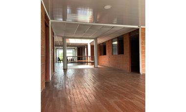 VENTA CASA EN CONJUNTO RESIDENCIAL RANCHO CHICO ANDALUCA VALLE.