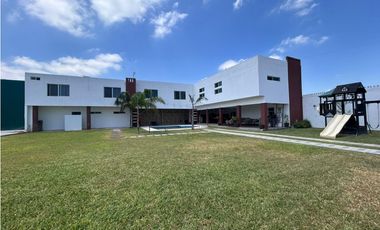 QUINTA EN VENTA EN PORTAL DE ZUAZUA