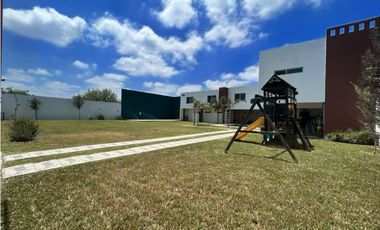 QUINTA EN VENTA EN PORTAL DE ZUAZUA