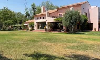 Casa en Venta en COLEGIO SAN ANSELMO