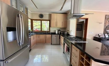 Casa en Venta en COLEGIO SAN ANSELMO