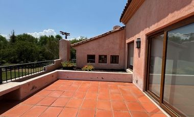 Casa en Venta en COLEGIO SAN ANSELMO