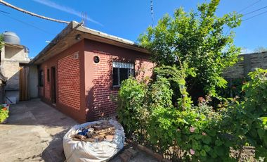 Casa en venta en Burzaco Este