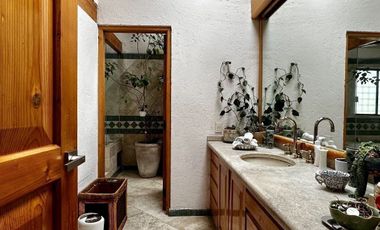 SANTA FE EN PRIVADA CASA AMUEBLADA CON JARDÍN EN VENTA