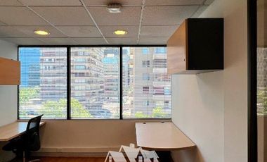 Oficina en Arriendo en Metro El Golf