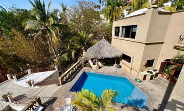 CASA EN VENTA EN FRACC PRIVADO CON PLAYA Y CANCHAS DE TENIS
