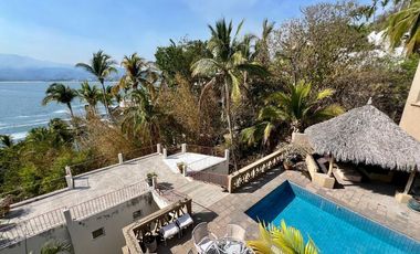 CASA EN VENTA EN FRACC PRIVADO CON PLAYA Y CANCHAS DE TENIS