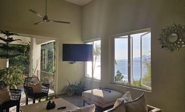 CASA EN VENTA EN FRACC PRIVADO CON PLAYA Y CANCHAS DE TENIS