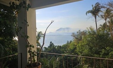 CASA EN VENTA EN FRACC PRIVADO CON PLAYA Y CANCHAS DE TENIS