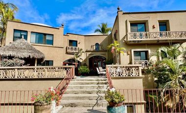 CASA EN VENTA EN FRACC PRIVADO CON PLAYA Y CANCHAS DE TENIS