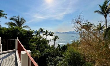 CASA EN VENTA EN FRACC PRIVADO CON PLAYA Y CANCHAS DE TENIS