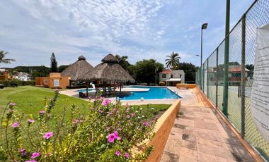 Real del Contry Manzanillo, casa amplia con alberca privada