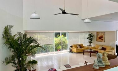 Real del Contry Manzanillo, casa amplia con alberca privada