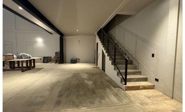 SE VENDE BODEGA EN CANCUN EN EL PEDREGAL