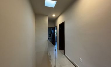 casa en renta en playa del carmen selvanova con seguridad y amenidades
