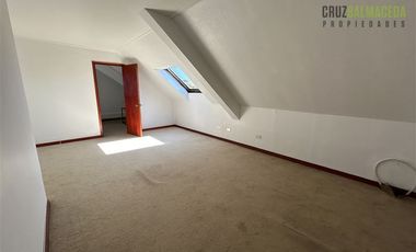 Departamento en Arriendo en Costanera de Puerto Varas (170 m2)