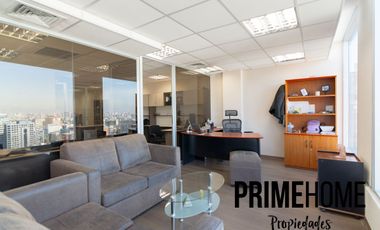 Amplia oficina amoblada con insuperable vista en pleno Providencia