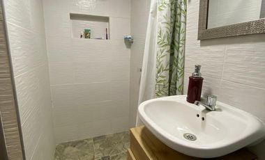 CASA EN VENTA EN NEPAL/CHINCHINA