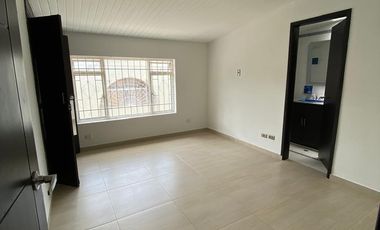 CASA EN VENTA EN NEPAL/CHINCHINA