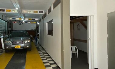 CASA EN VENTA EN NEPAL/CHINCHINA