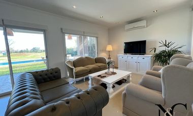 Casa en Venta en San Isidro Labrador al golf
