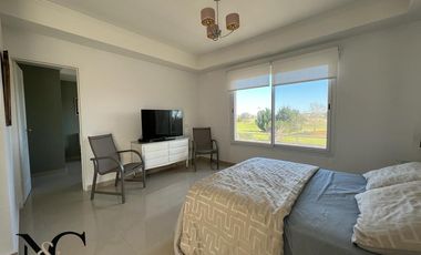 Casa en Venta en San Isidro Labrador al golf