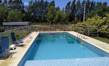 Casa en venta/alquiler al río en San Benito!