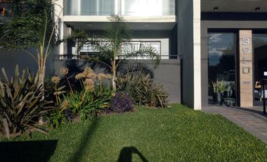 Monoambiente a la venta en Remedios De Escalada