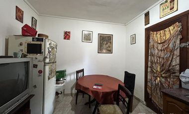 Consulte apto crédito - 2 dormitorios, cochera y jardin