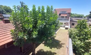 Importante residencia de 5 ambientes – Morón Sur
