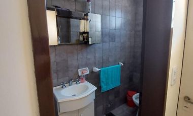 Importante residencia de 5 ambientes – Morón Sur