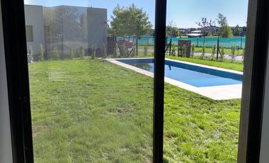 Casa - El Canton