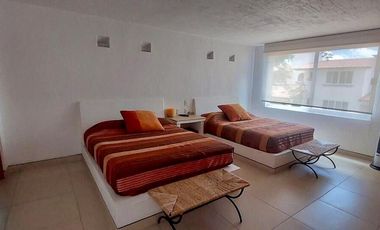 CASA EN KLOSTER SUMIYA