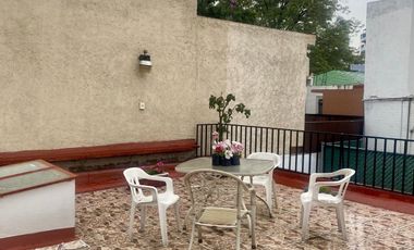 Habitación en renta en bosques de las lomas incluye servicios