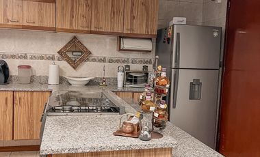 Habitación en renta en bosques de las lomas incluye servicios