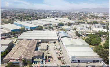 Renta de bodega industrial - Tultitlan - 2,700 m2
