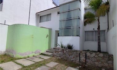 Se vende casa en fraccionamiento Puerta de Hierro en Pachuca, Hidalgo.